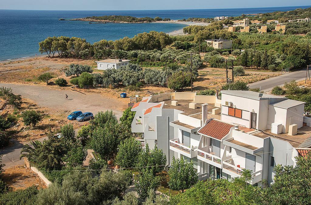 Megim Hotel Paleochora Buitenkant foto