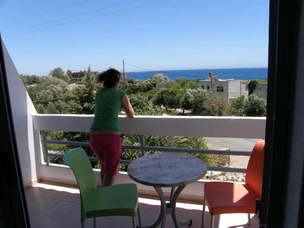 Megim Hotel Paleochora Buitenkant foto