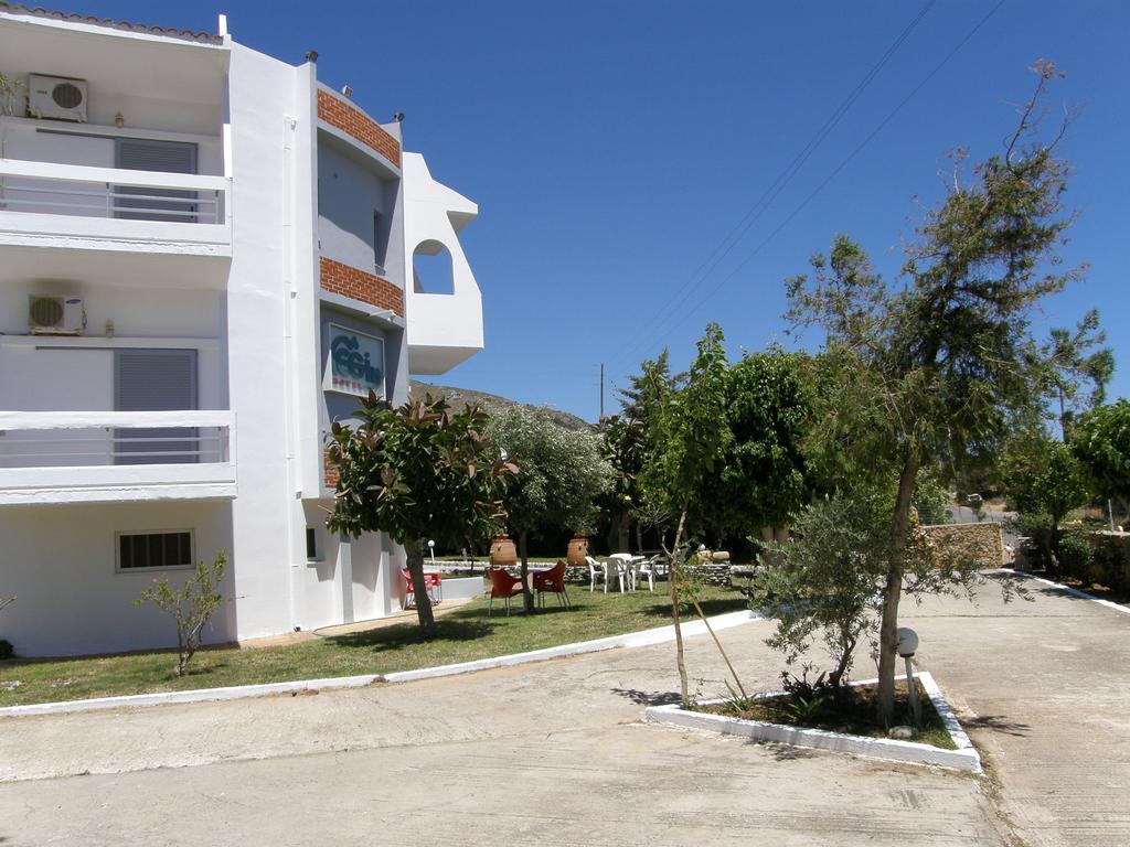 Megim Hotel Paleochora Buitenkant foto
