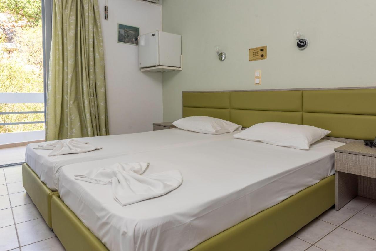 Megim Hotel Paleochora Buitenkant foto