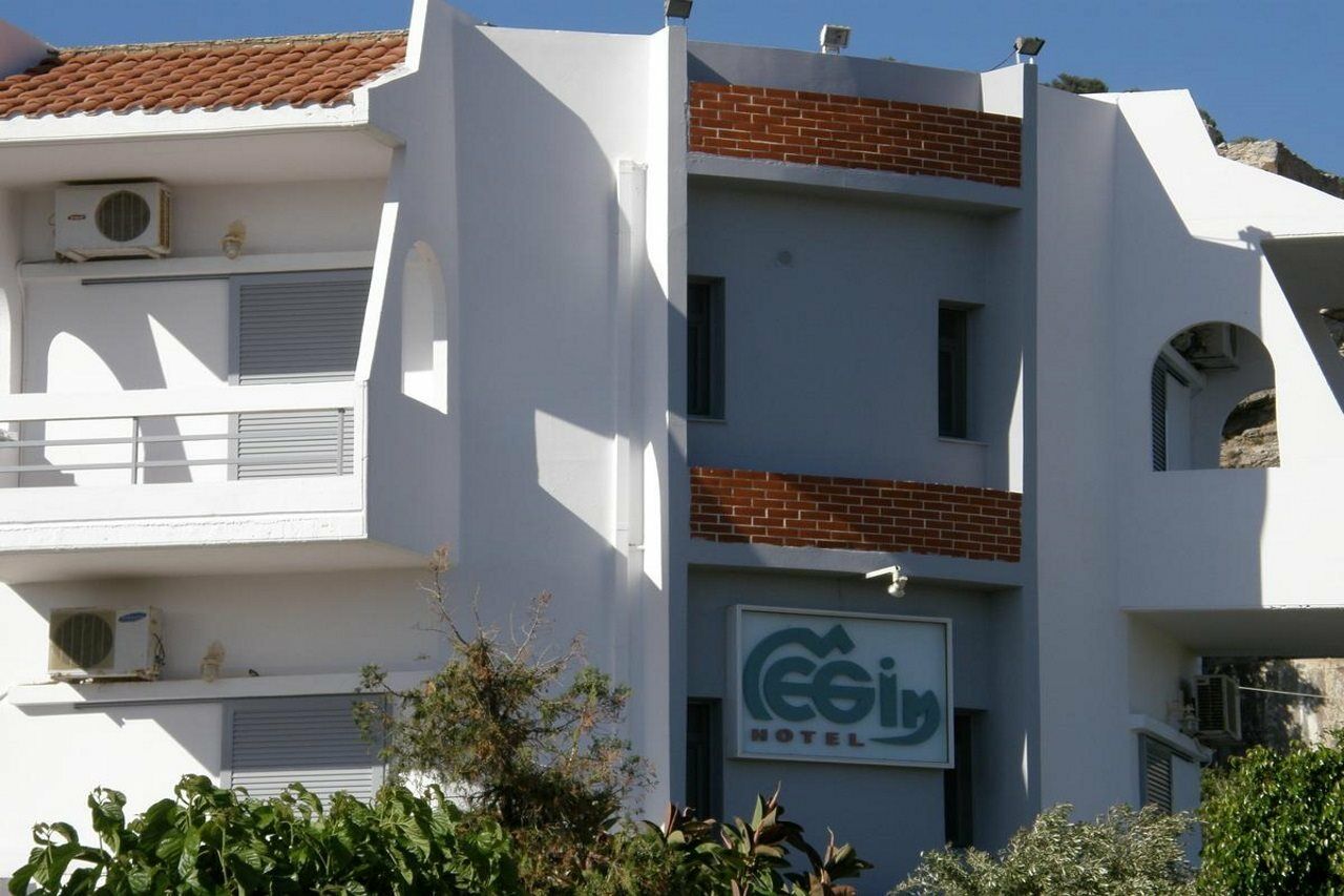Megim Hotel Paleochora Buitenkant foto